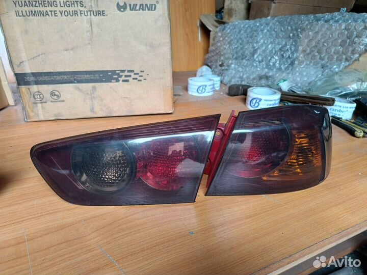 Фонари Mitsubishi Lancer X EVO