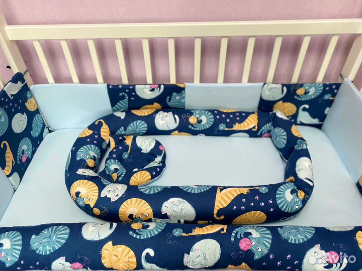 Бортики и валик для детских кроваток новые