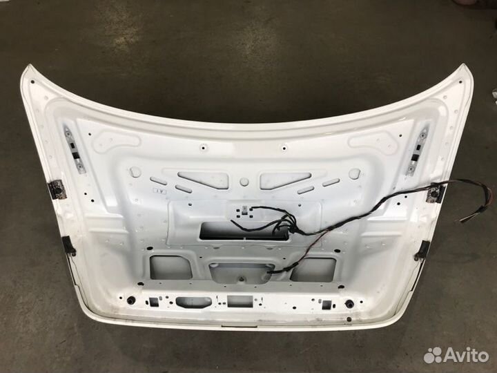 Крышка багажника задняя Mercedes-Benz E-Class W211