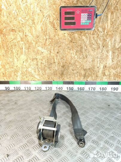 Ремень безопасности передний правый Kia Ceed 2007-2012