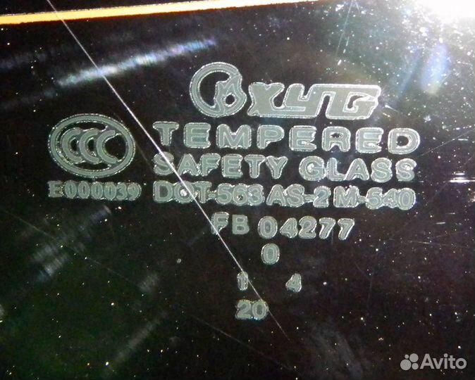 Стекло заднее VW Passat B3 седан