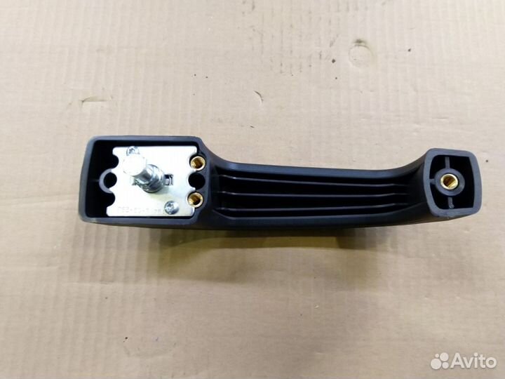 65025 ручка двери на Avant