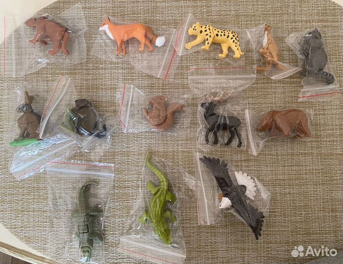 Игрушки из киндера