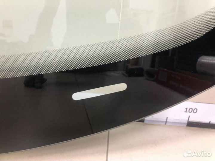 Стекло лобовое ветровое Volkswagen Jetta 1K 2006-2