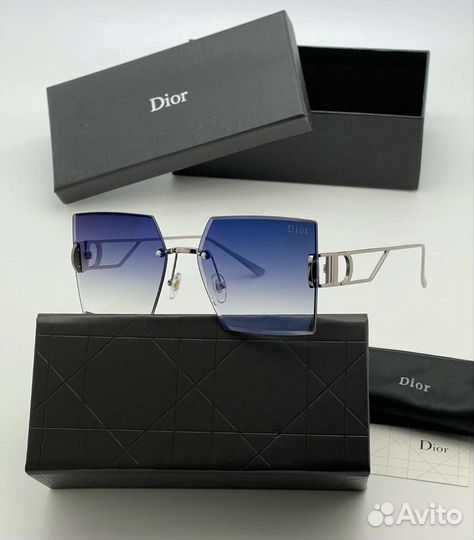 Солнцезащитные очки женские Dior