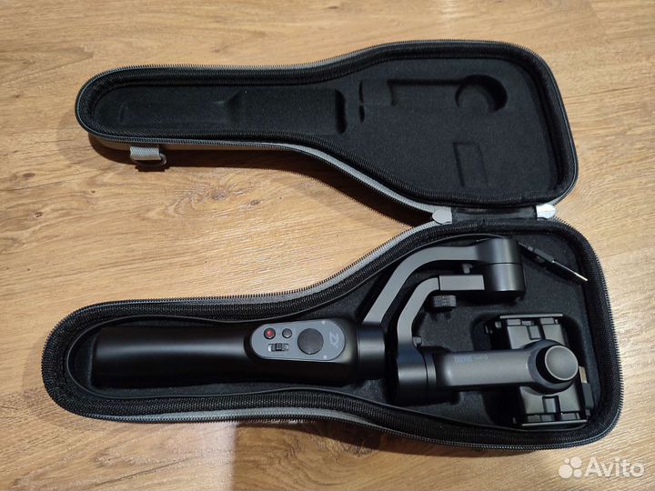 Трёх осевой Стабилизатор Zhiyun Smooth Q