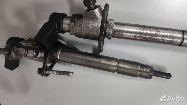 Форсунка топливная Land Rover Range Rover Sport 7H