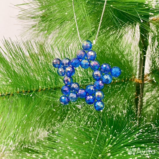 Елочные игрушки из бусин