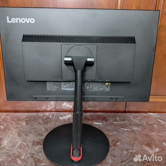Монитор Lenovo ThinkVision T24i-10