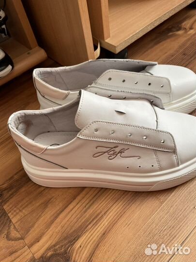 Кожаные кеды