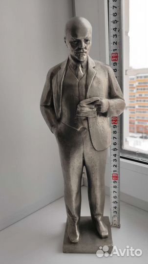 Ленин статуэтка