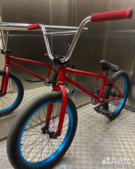 Велосипед BMX