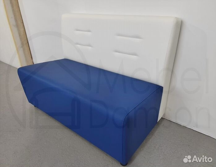 Диван без подлокотников