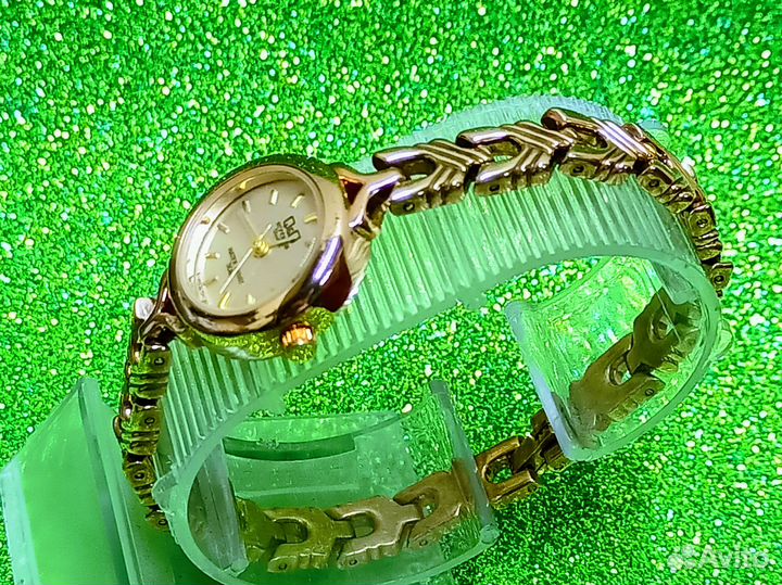 Женские Часы Наручные Позолоченные Часы QQ