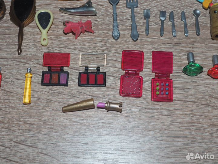 Лот одежда, вещи для кукол Bratz