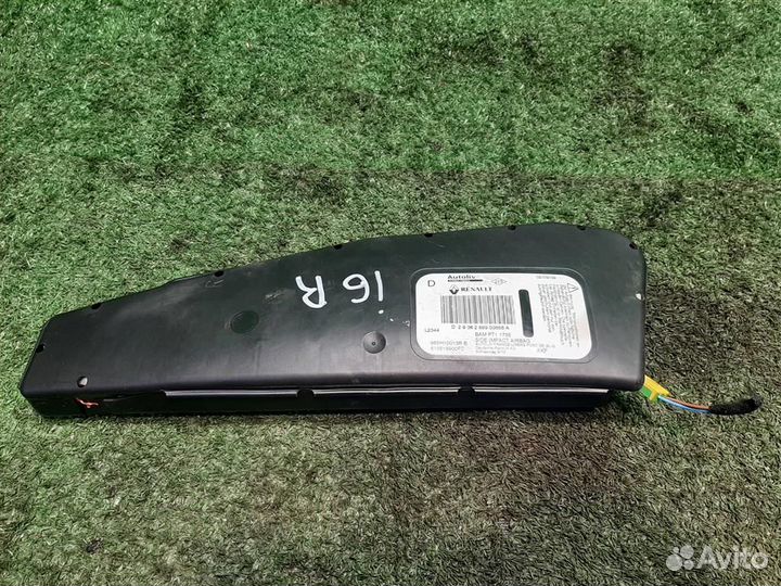 Подушка безопасности в сиденье правая Renault Sce