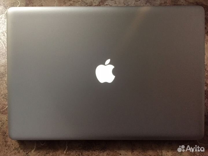 Macbook Pro 17 late 2011