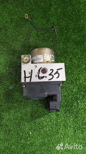 Блок ABS Nissan Laurel HC35-104976 RB20DE