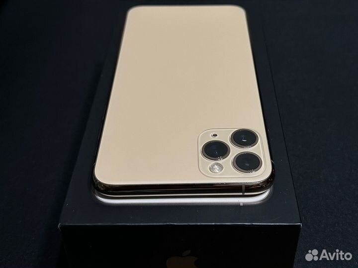 iPhone 11 Pro Max, 64 ГБ