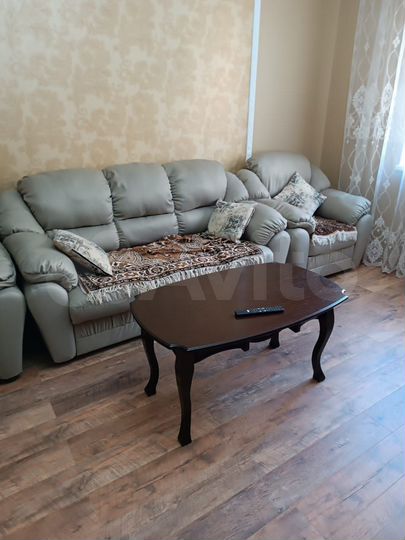 2-к. квартира, 65 м², 3/9 эт.