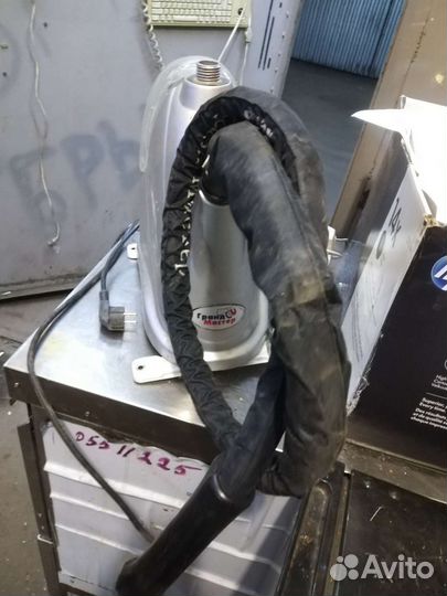 Паровой излучтель с емкостью