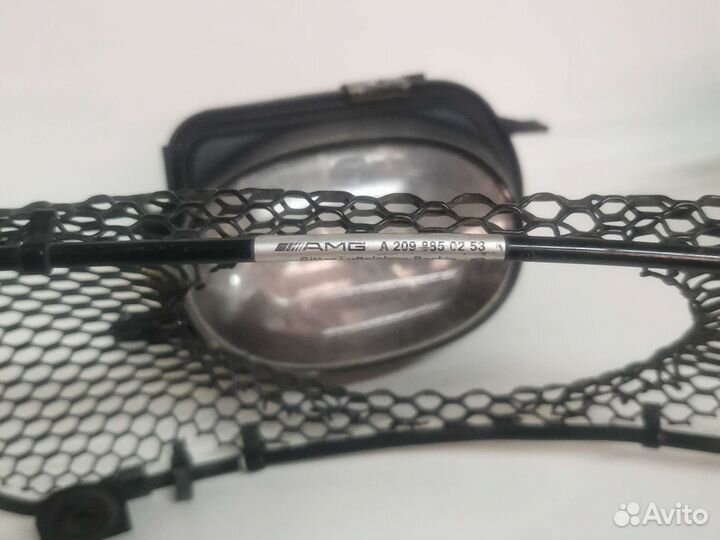 Птф с решётками AMG Mercedes-Benz CLK 209