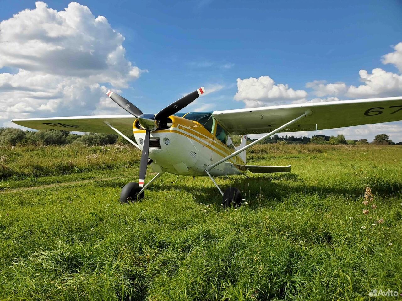 Самолет Cessna 180K, 275л.с