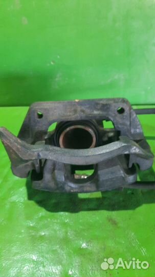 Суппорт тормозной Mercedes-Benz E-Class справа спе