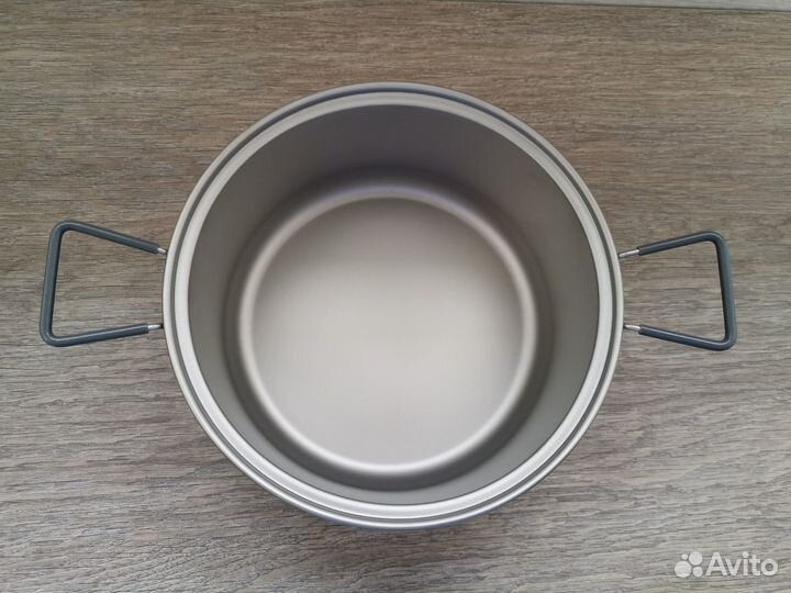 Кастрюля титановая 2.5 л Сплав