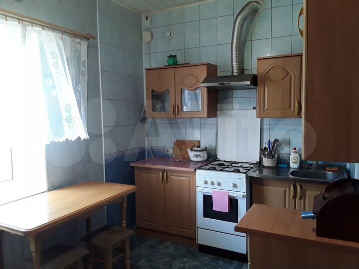 2-к. квартира, 48 м², 1/3 эт.