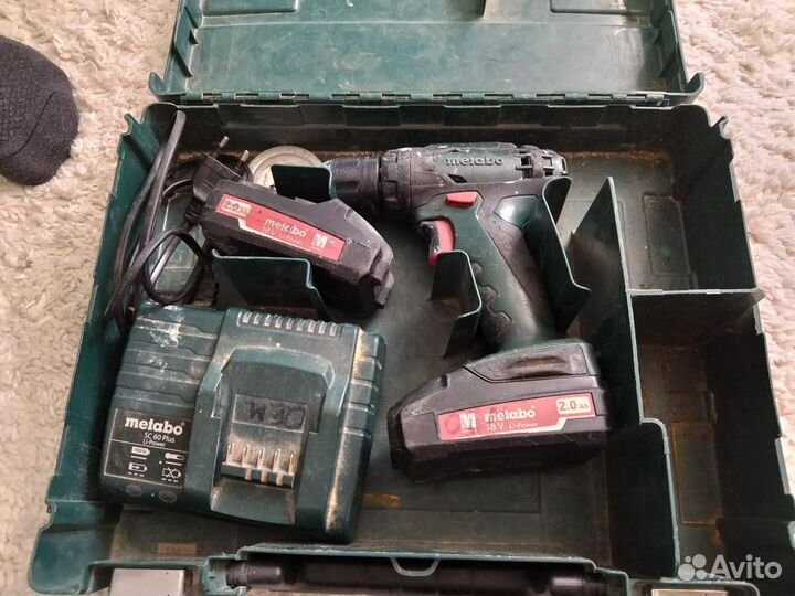 Шуруповерт metabo