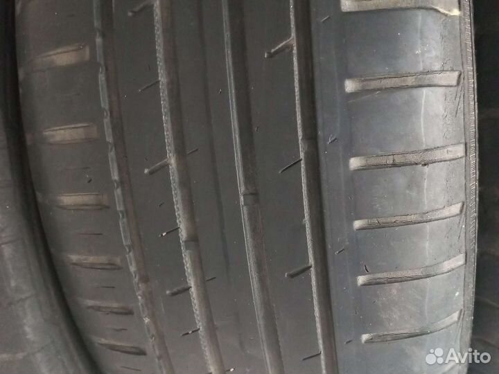 Bridgestone Potenza RE 050A l 215/50 R17