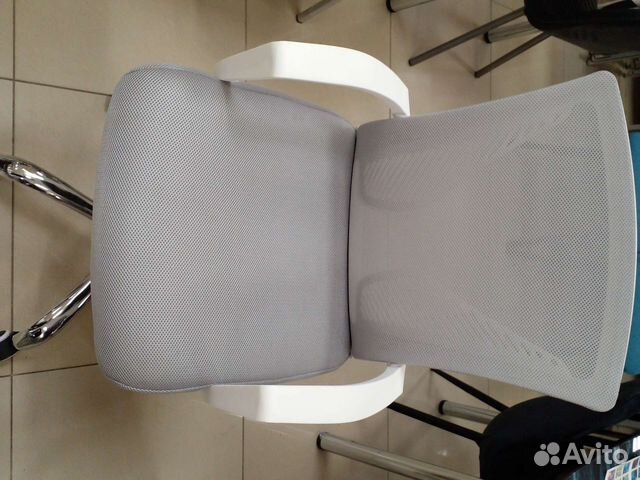 Компьютерное кресло