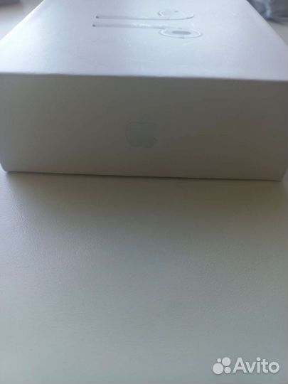 Airpods 2 новые,не рабочие на ремонт,на запчасти