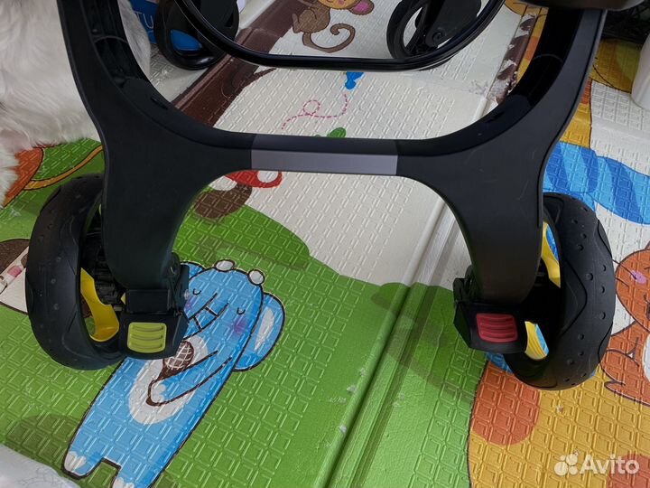 Коляска автокресло doona+
