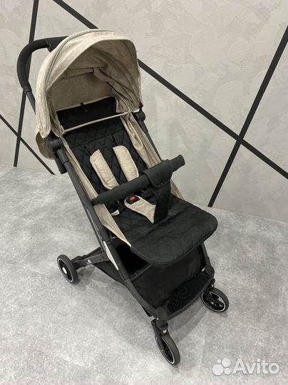 Прогулочная коляска Alis Onyx