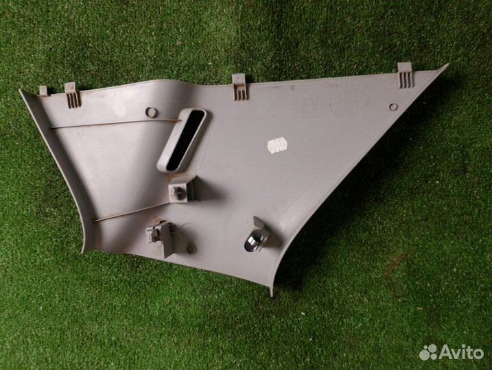 Обшивка стойки задняя правая Opel Corsa 1.4 2007