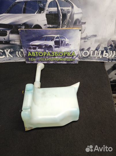 Бачок омывателей Volkswagen T4