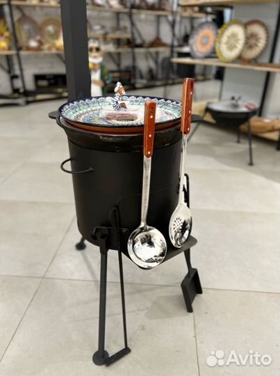 Казан чугунный 16 литров + половник