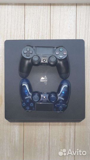 Sony playstation 4 slim
