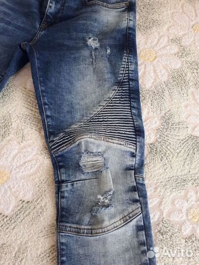 Джинсы мужские