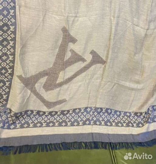 Большие теплые платки burberry,louis viutton ориг