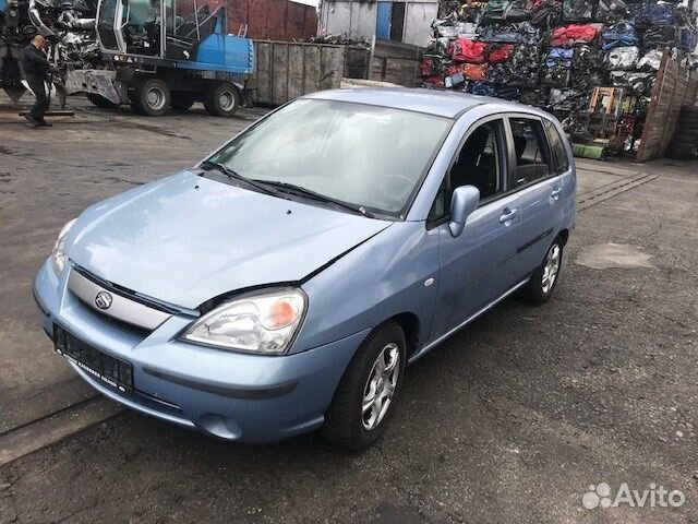 Разбор на запчасти Suzuki Liana