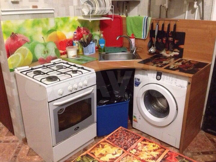 Комната 14 м² в 3-к., 3/6 эт.