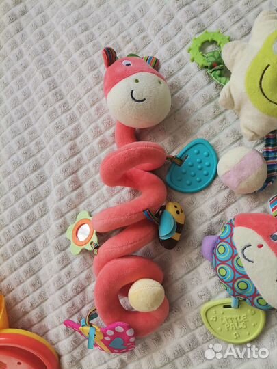 Игрушки для малышей