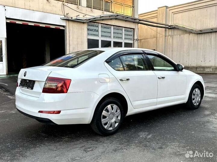 Skoda Octavia 1.6 AT, 2016, 222 086 км