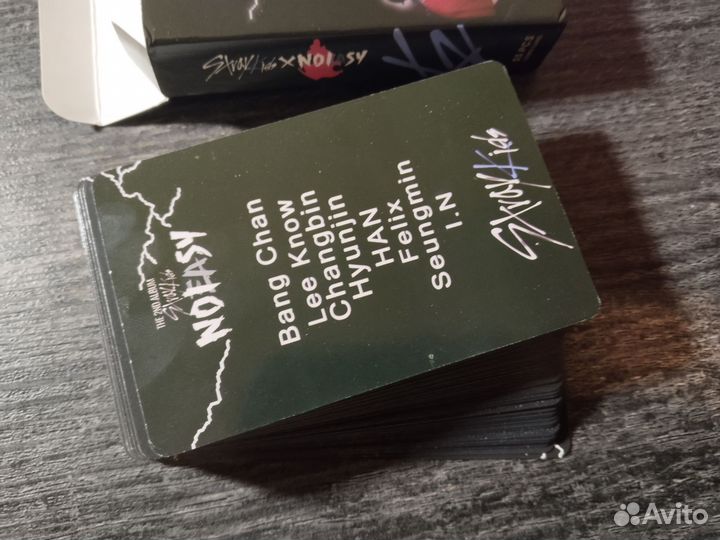 Фотокарточки stray kids