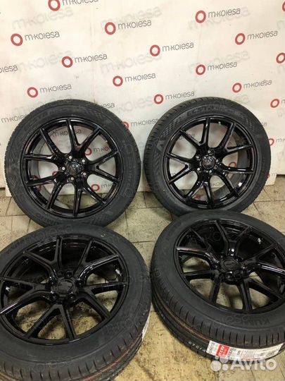 Летние колеса R20 Jeep SRT