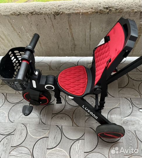 Велосипед трехколесный Luxmom