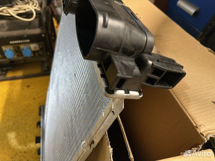 Радиатор охлаждения mercedes w211